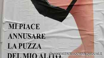 Modena. Manifesti contro le mascherine tra via Giardini e viale Barozzi - Gazzetta di Modena