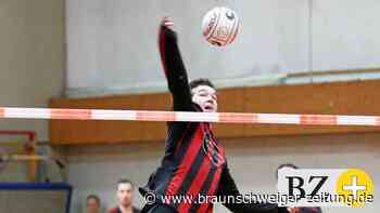 TuS-Faustballer schrammen am perfekten Saisonstart vorbei