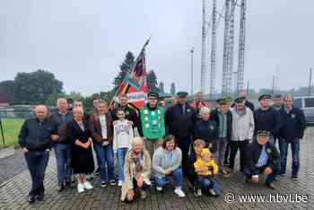 Nieuwkomer schiet zich koning bij Koninklijke schutterij St-Niklaas - Het Belang van Limburg