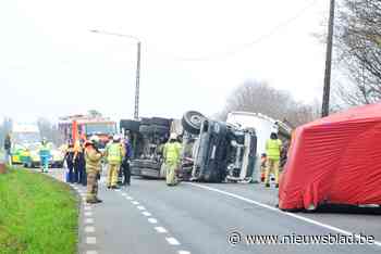 Vrachtwagenchauffeur (37) overleden na zwaar verkeersongeval