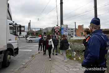 Specifieke aandacht voor beruchte overweg in Groot-Bijgaarde... (Dilbeek) - Het Nieuwsblad