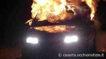 Santa Maria Capua Vetere, incendio nella notte: in fiamme due auto della stessa persona - L'Occhio di Caserta