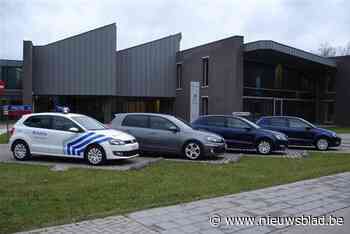 Twee bestuurders raken lichtgewond