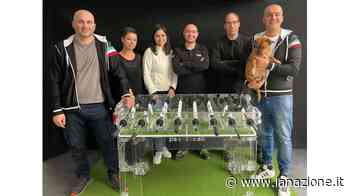 Il calciobalilla di plexiglass è un’opera d’arte - La Nazione