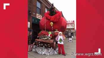 Aurora Theatre hosting free classic holiday movies - WGRZ.com