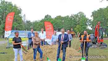 Spatenstich in Steinfeld: Breitbandausbau im letzten Bismarker Abschnitt gestartet - Allgemeine Zeitung Uelzen