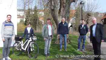 Projekt zur Aufforstung in Marsberg: Bürger sammeln Kilometer für einen neuen Wald - SauerlandKurier