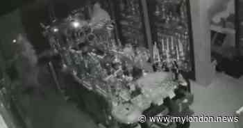 'Brazen' thieves use circular saw to raid Hackney jewellery shop - MyLondon