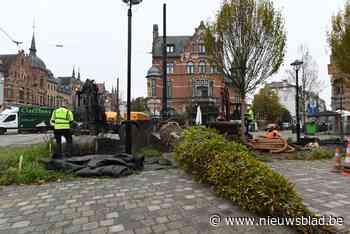 Nieuwe bomen voor Tramplein en Draakplaats zetten kroon op het werk na drie jaar heraanleg: “Stilaan het meest gefotografeerde plein in ’t stad”