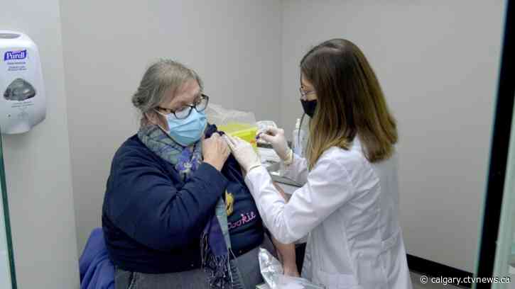 Public health-care experts urge Albertans to get flu shots as province grapples with 4th wave of COVID-19