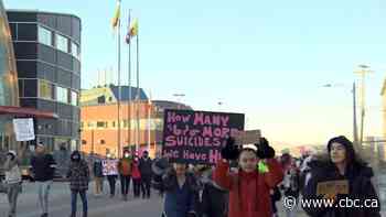 Iqaluit teens take to streets to demand more mental health supports, suicide prevention in Nunavut
