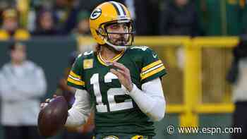 Rodgers (toe) sits out practice, plans to play Sun.