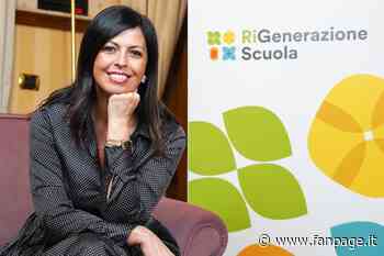 La sottosegretaria Floridia a Fanpage.it: “Su svolta green a scuola i nostri non sono bla bla bla” - Fanpage