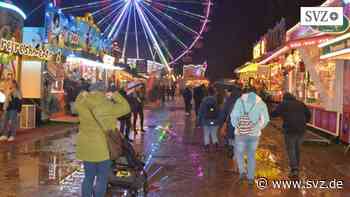 Volksfest in Parchim: Schausteller kritisieren unbefestigte Wege auf dem Martinimarkt | svz.de - svz.de
