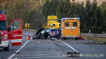 Fulda: 81-jähriger Mercedes-Fahrer stirbt nach Frontalcrash bei Großenlüder - Fuldaer Zeitung