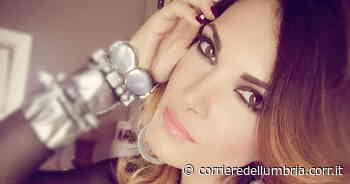 Simona Toni, dall'adolescenza a Foligno all'esperienza di Londra e il cambio di sesso in Thailandia - Corriere dell'Umbria