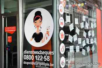 Meer dan 600 huishoudhulpen betogen voor meer loon in Brussel na vastgelopen onderhandelingen