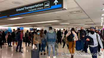 Holiday Air Travel Could Be Rocky, But Here's How to Win the Race to Rebook