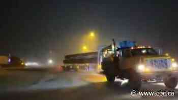 Davidson, Sask., residents step up to help after storm strands motorists