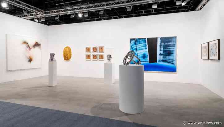 Abu Dhabi Art, Flagship Fair of the Emirates, Returns In-Person with a Slow Start But Strong Local Presence