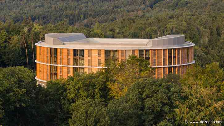 Matteo Thun and HDR Germany create new wing with "hotel-like" patient rooms for Waldkliniken Eisenberg hospital