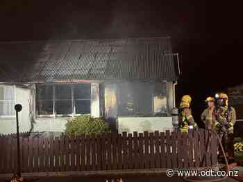 St Clair flat badly damaged in fire - Otago Daily Times