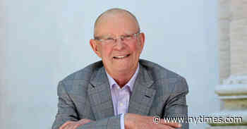 Wilbur Smith, Best-Selling Author of Swashbuckling Novels, Dies at 88