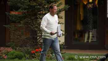 Hundreds of Activision Blizzard employees sign petition demanding CEO Bobby Kotick's resignation