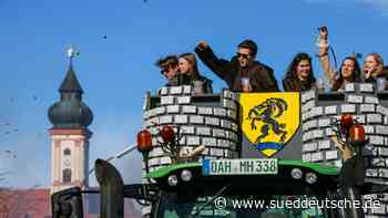 Fasching in Dachau: Ein bisschen Narrenfreiheit - Süddeutsche Zeitung