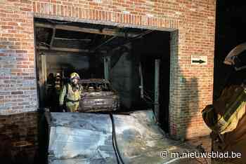 Brand in garage vernielt twee auto's: “Porsche was nog geen maand oud” - Het Nieuwsblad