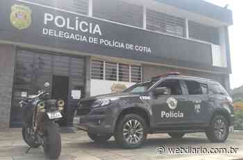 PM recupera moto roubada em Cotia - DIÁRIO DA REGIÃO | WEBDIÁRIO - WebDiario