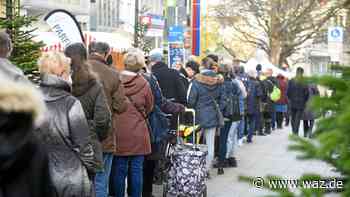 Boostern auf Weihnachtsmarkt Essen: Hunderte stehen Schlange - Westdeutsche Allgemeine Zeitung
