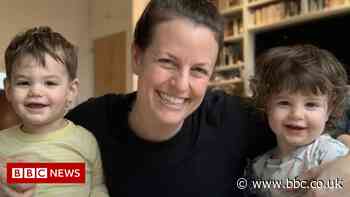 The mums using Instagram to offer advice to new parents