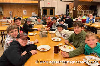 Stranded Chilliwack hockey team finds refuge at Camp Squeah in Hope – Agassiz Harrison Observer - Agassiz Harrison Observer
