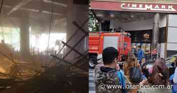 Se derrumbó el techo de un cine en Ciudad de Buenos Aires pero no se registraron heridos - Los Andes (Mendoza)