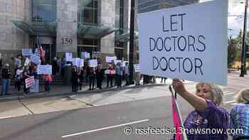 Protesters gather in support of Norfolk doctor suing to use ivermectin in treating COVID-19