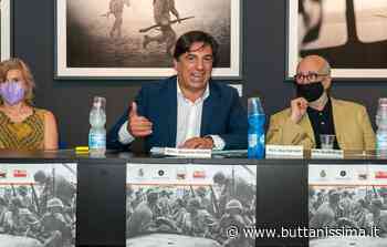 Reddito, era ora: il sindaco di Catania denuncia i divanisti - Buttanissima Sicilia