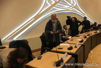 GEMEENTERAAD. Volledige oppositie verlaat zitting - Het Nieuwsblad