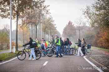 Oplossing voor gevaarlijke oversteek Schulensebaan: “15% rij... (Lummen) - Het Belang van Limburg Mobile - Het Belang van Limburg