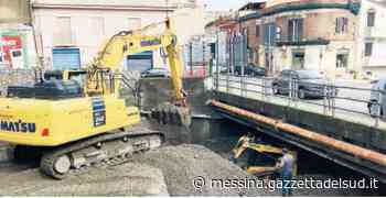 Dopo l'ondata di maltempo, ruspe all'opera a Roccalumera - Gazzetta del Sud - Edizione Messina