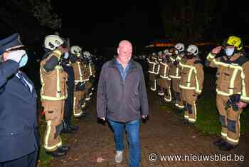 Erehaag voor Hubert die al vijftig jaar brandweerman is: “Zo’n verrassing had ik niet verwacht”