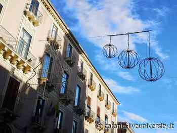 Catania, il Natale arriva in città: installate prime luminarie [FOTO] - Liveunict | Magazine sull'Università di Catania