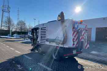 Permanente borden moeten komst van veegwagen aankondigen (Lint) - Gazet van Antwerpen Mobile - Gazet van Antwerpen