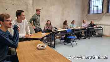 Schüler: Mit Otto Lilienthal im Wehrmachts-Gefängnis | Nordkurier.de - Nordkurier