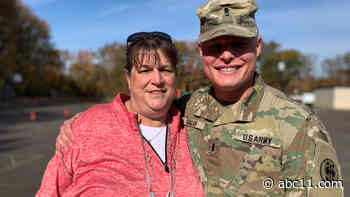 Soldier gives mom surprise of a lifetime at school