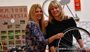 Kunstradsport: Vor 25 Jahren bei der Weltmeisterschaft in Malaysia wurde für die Kunstradfahrerinnen Susanne Daudey und Kerstin von Schneyder ein wunderschöner Traum wahr - SÜDKURIER Online