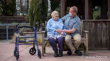 With fewer outbreaks, some Saskatoon care homes loosening visitor restrictions