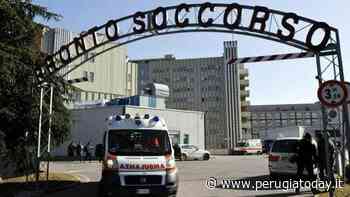 San Marco, prima minaccia il barista, poi aggredisce i carabinieri e infine tenta il suicidio: ricoverata 24enne - PerugiaToday