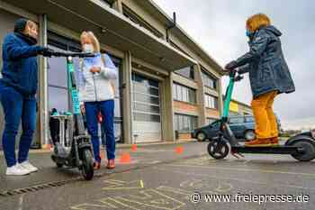 Age-Tech-Messe in Chemnitz: Mit Roller und Therapie-App fit ins Alter - Freie Presse