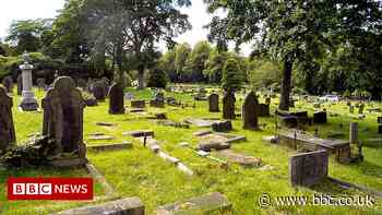 Body falls out of coffin at Darwen funeral after straps snap